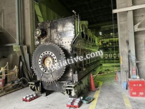 大型発電機3台・総重量500トン超の撤去工事事例。現地調査から工程計画、安全対策、特殊クレーンによる搬出、社内説明資料の作成まで、担当者が安心して進められる大型設備撤去のポイントを詳しく解説します。 / 大型発電機・非常用発電機買取.com 大型発電機3台・総重量500トン超の撤去工事事例。現地調査から工程計画、安全対策、特殊クレーンによる搬出、社内説明資料の作成まで、担当者が安心して進められる大型設備撤去のポイントを詳しく解説します。