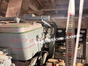 大型発電機の撤去・搬出・引き取り事例。秋田県の現場で、解体範囲、吊り上げ方法、輸送条件、アスベストへの事前確認まで整理し、遠方から大型非常用発電機の引き取りに対応しました。